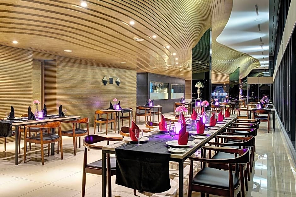 Grand Ion Delemen Hotel