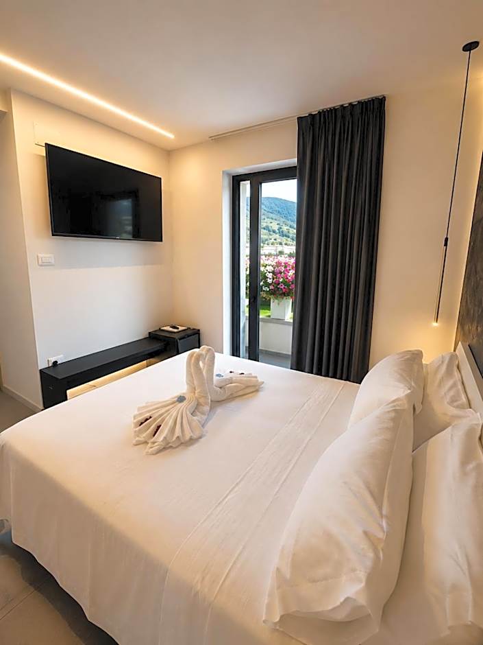 Athos Hotel