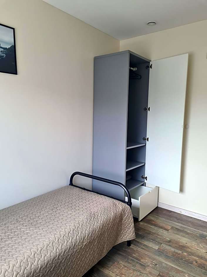 Kambarių nuoma Naujojoje Akmenėje