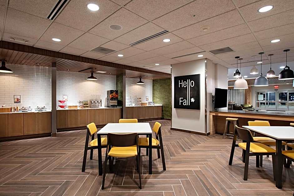 Fairfield Inn & Suites By Marriott Dayton North