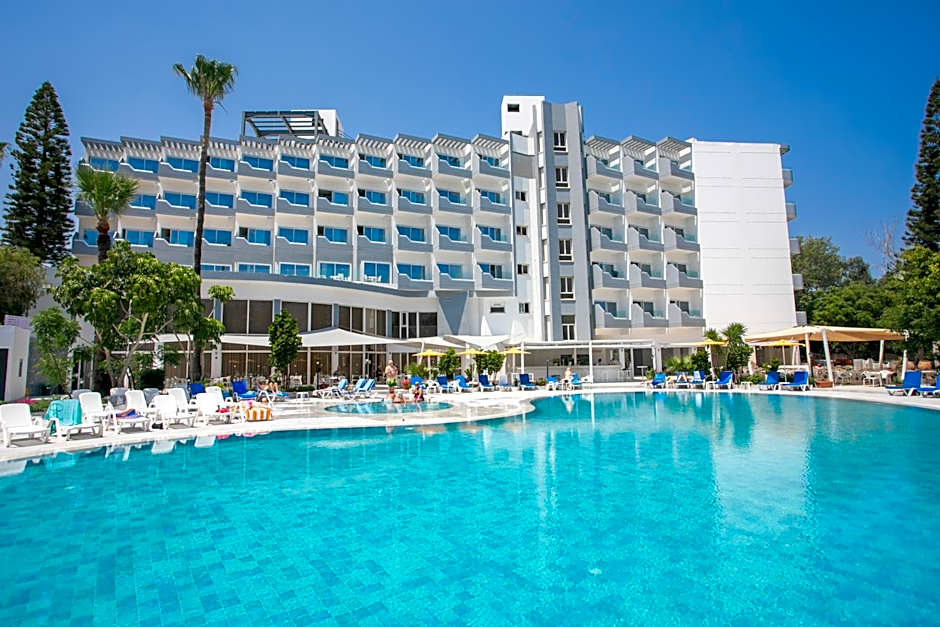 Papouis Protaras Hotel