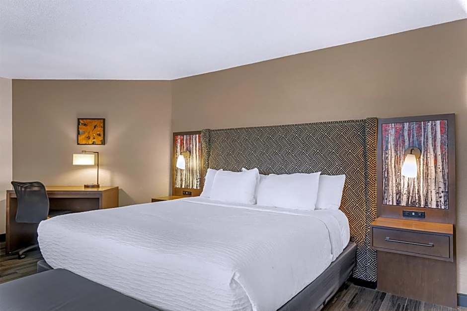 Best Western Plus Mccall Lodge And Suites