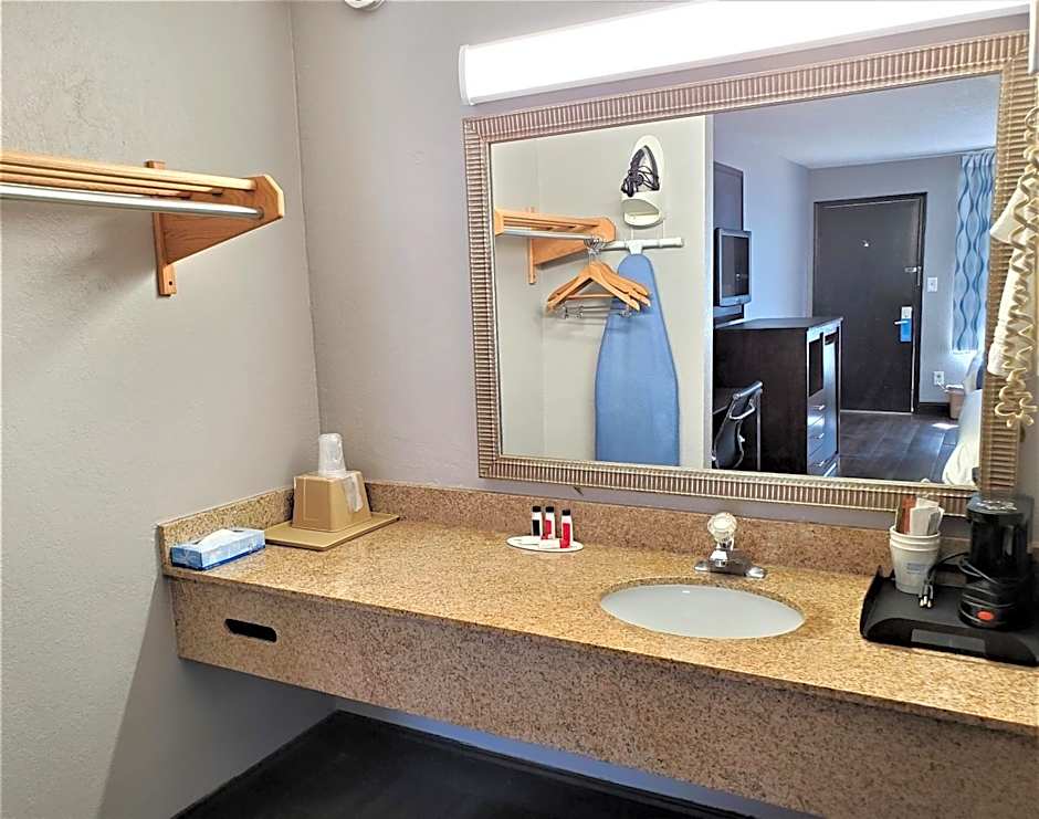 Days Inn by Wyndham Rock Hill