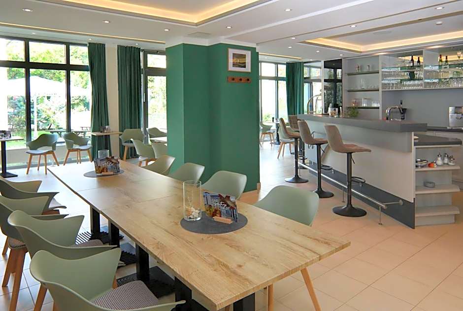 ALPHA HOTEL Hermann von Salza