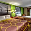 Super 8 by Wyndham Knoxville West/Farragut