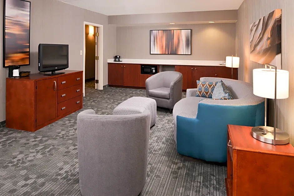 Courtyard by Marriott Charlotte Gastonia