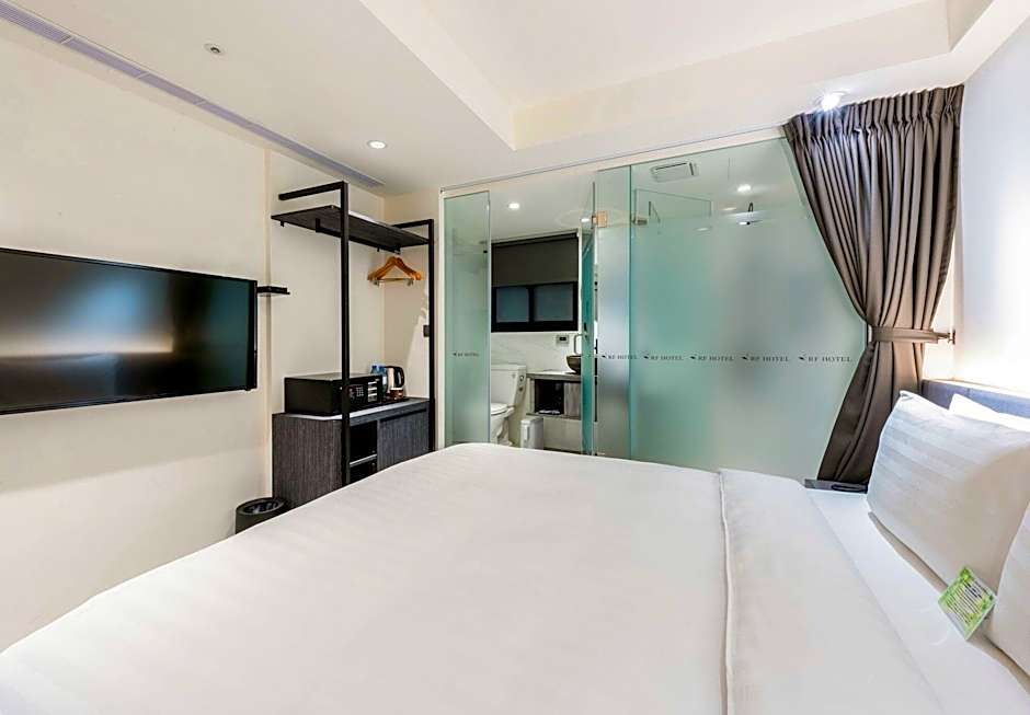 RF Hotel