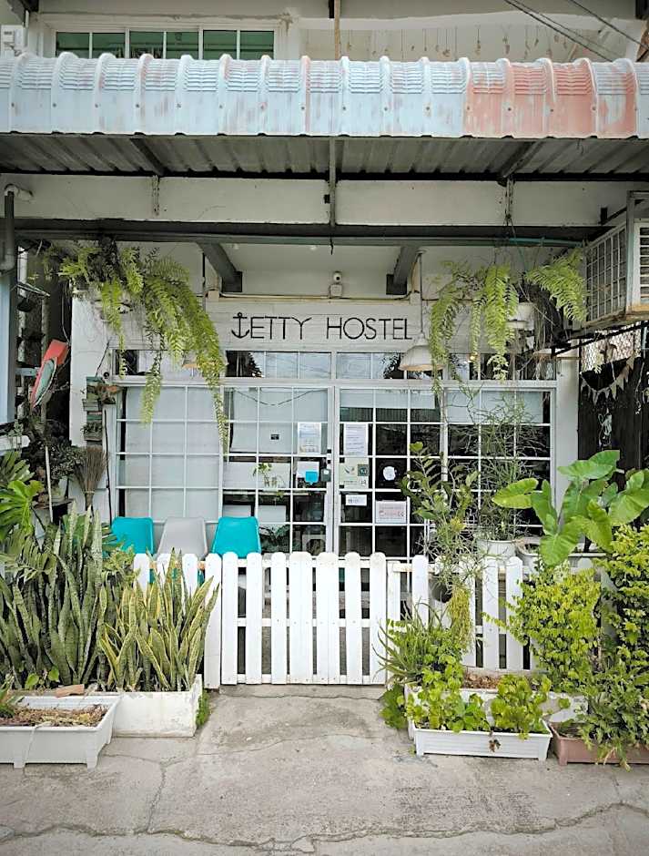 Jetty Huahin Hostel