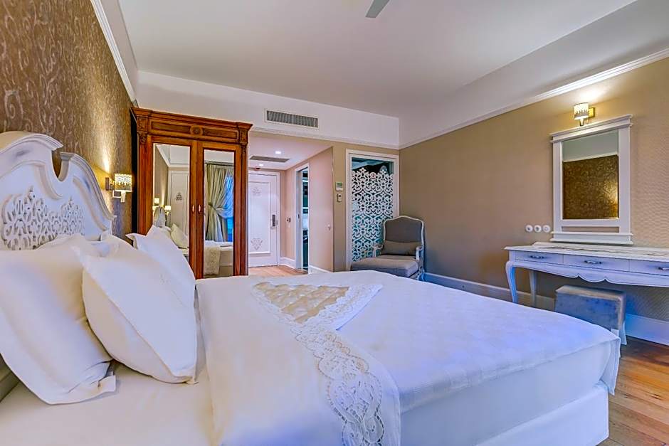 Antmare Hotel