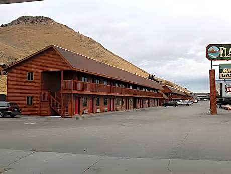 Flat Creek Inn