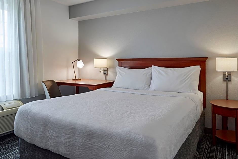 TownePlace Suites Medford