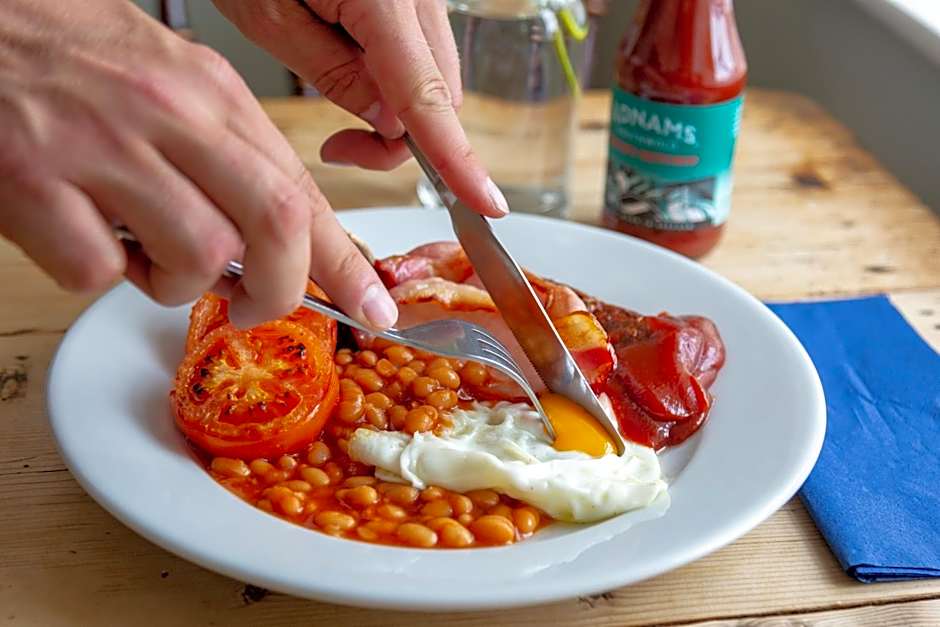 Five Bells Inn, Wrentham