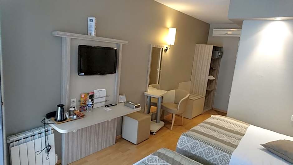 Kyriad Toulouse Sud - Roques