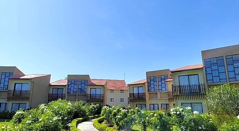 Luwansa Beach Resort