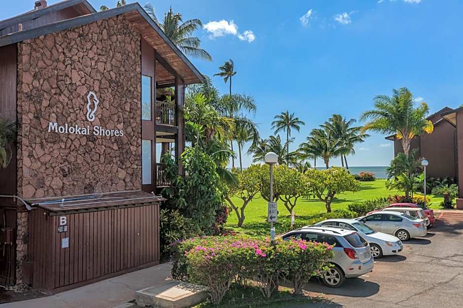 Castle Molokai Shores
