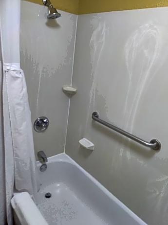 Double Room with Two Double Beds - Non-Smoking