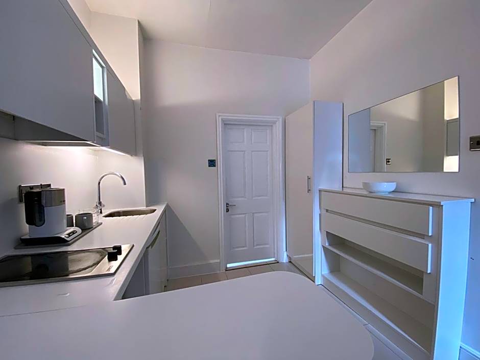 Sun Street Aparthotel