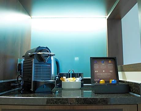 Premium Studio, Twin Beds