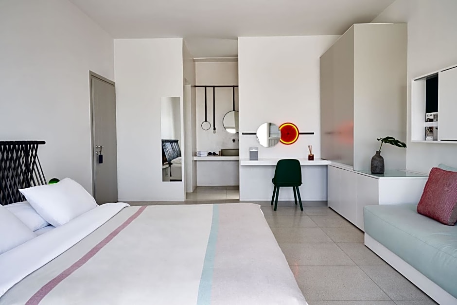 Alti Santorini Suites - Caldera View