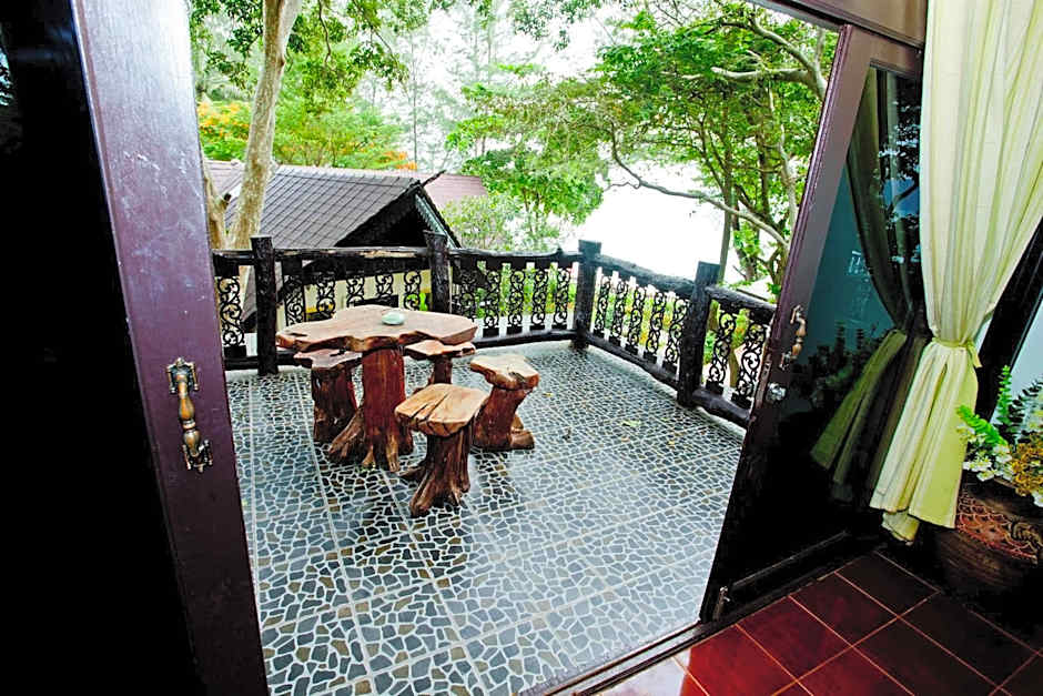 Paradise Pearl Bungalows