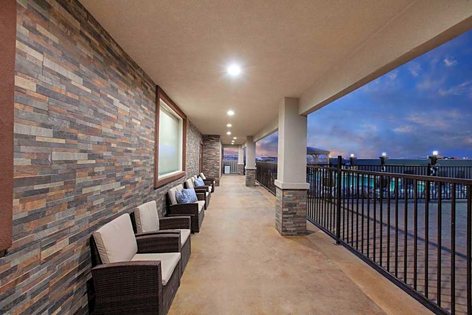 Hawthorn Extended Stay by Wyndham Odessa