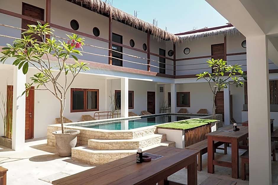 Gili Pirates Dive & BnB