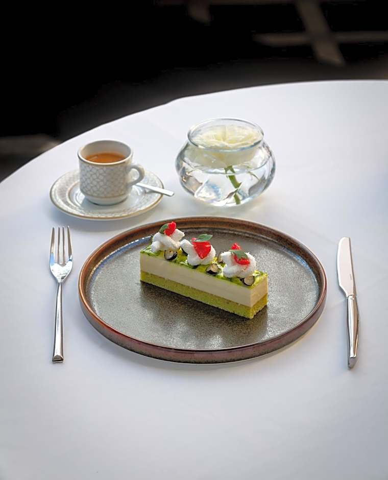 La Tour Hassan Palace