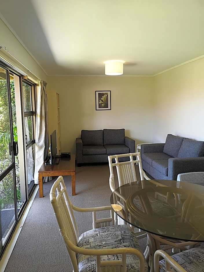 Opua Boutique Seaview Motel
