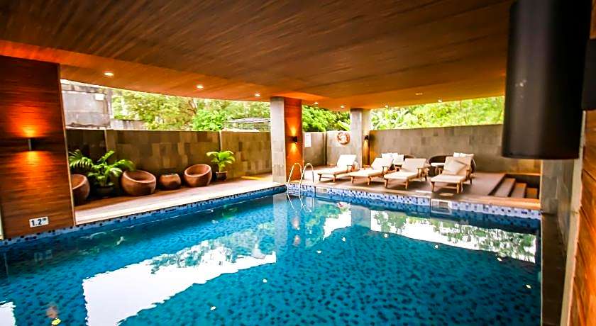 Asialink Hotel by Prasanthi