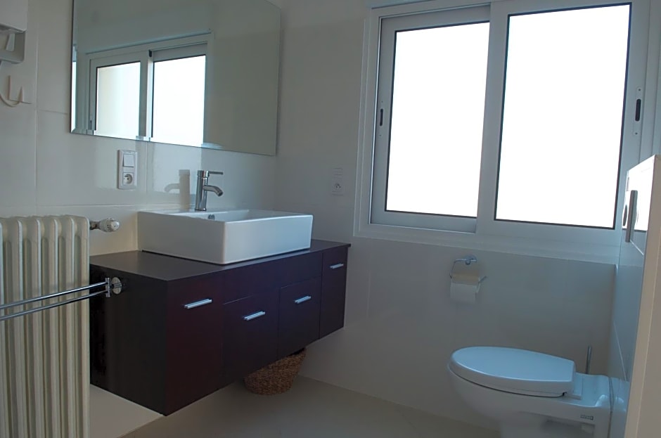 Au Jardin Saint Laurent