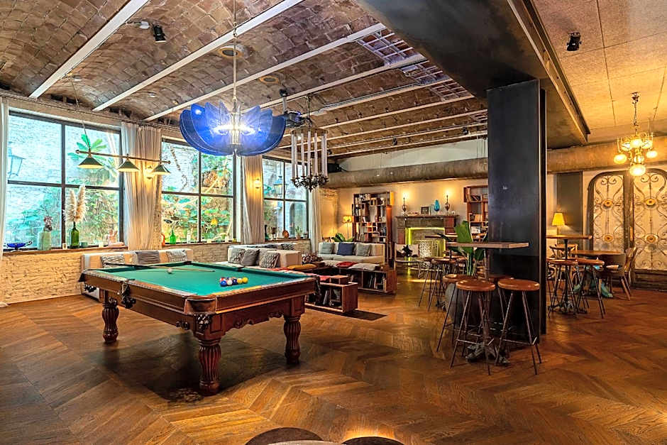 Casa Gracia Barcelona Hostel