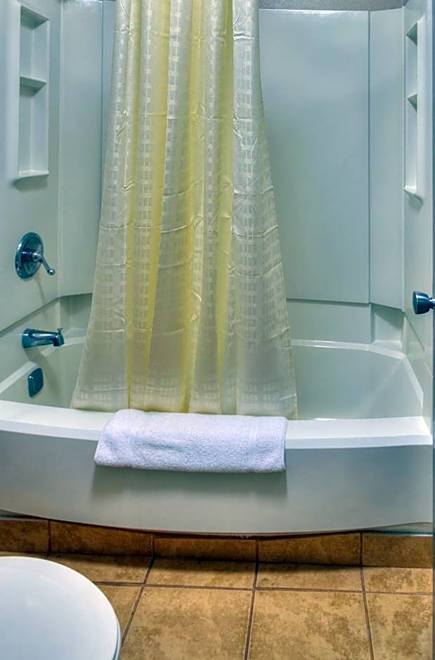 Days Inn by Wyndham Harriman