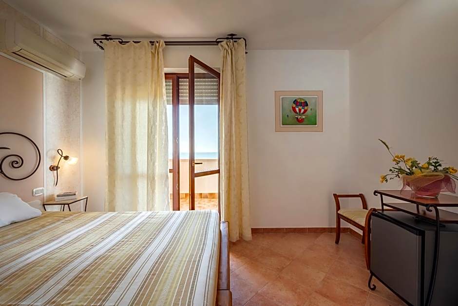 Lola Piccolo Hotel e Appartamenti