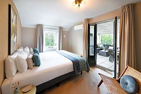 Family Suite with Balcony