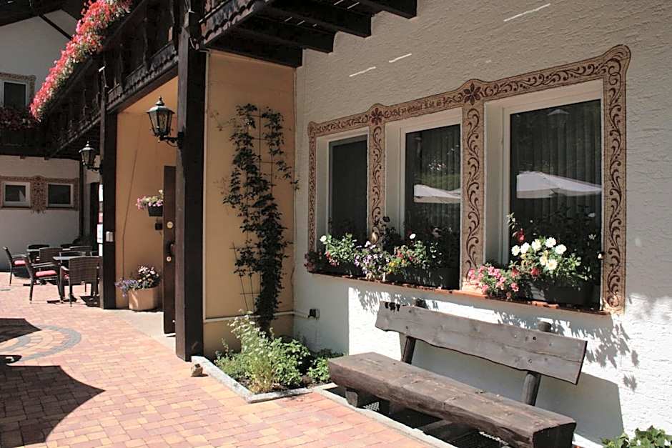 Hotel Waldeck mit Restaurant "Florian'S"