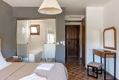 Suite with Jacuzzi