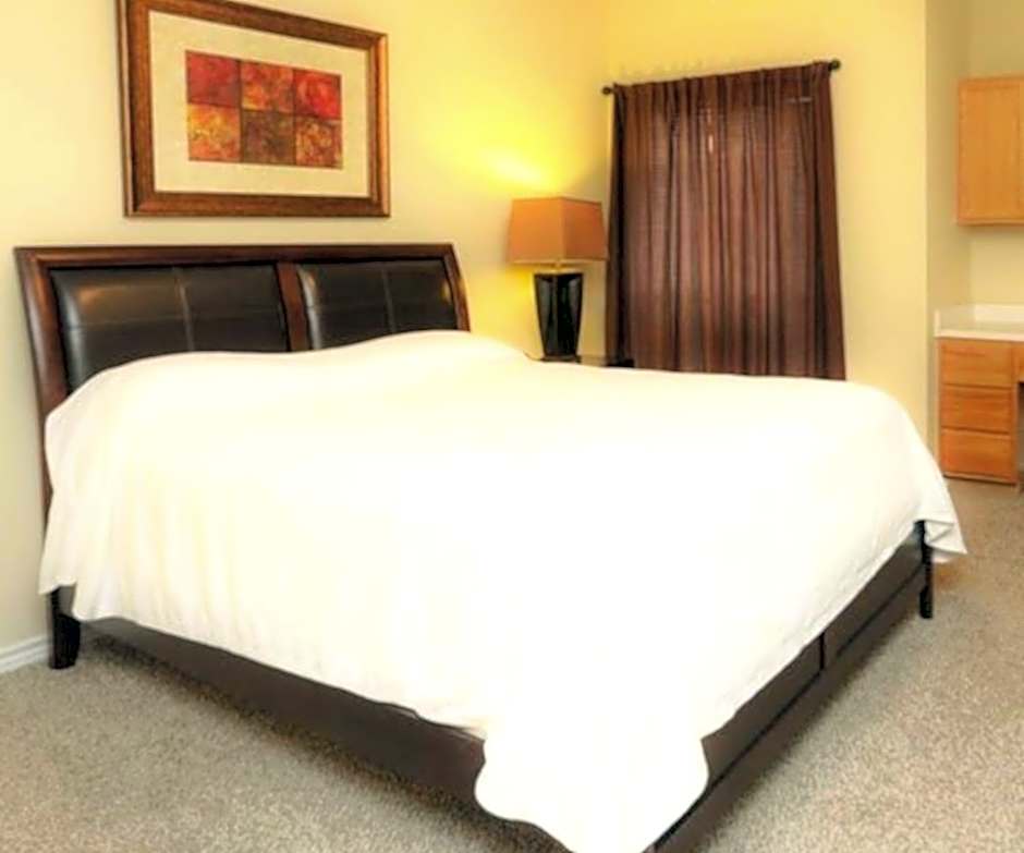 The Reside Fully Furnished Condos - Medical Stays Welcome