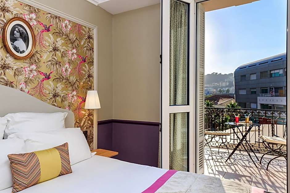 Villa Otero by Happyculture