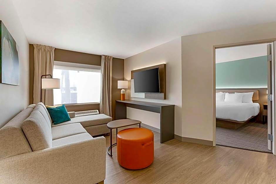 Comfort Suites At Tucson Mall