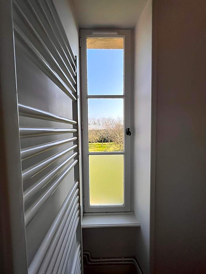 Les chambres d'Omaha Beach Etablissement avec deux chambres d'hôtes, petit-déjeuner compris fait-maison et produits locaux