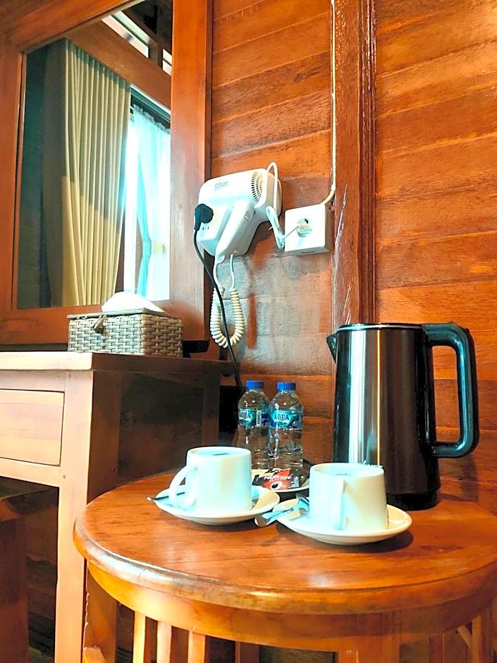Double'D Hostel