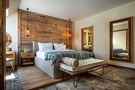 Deluxe Room with Garden View