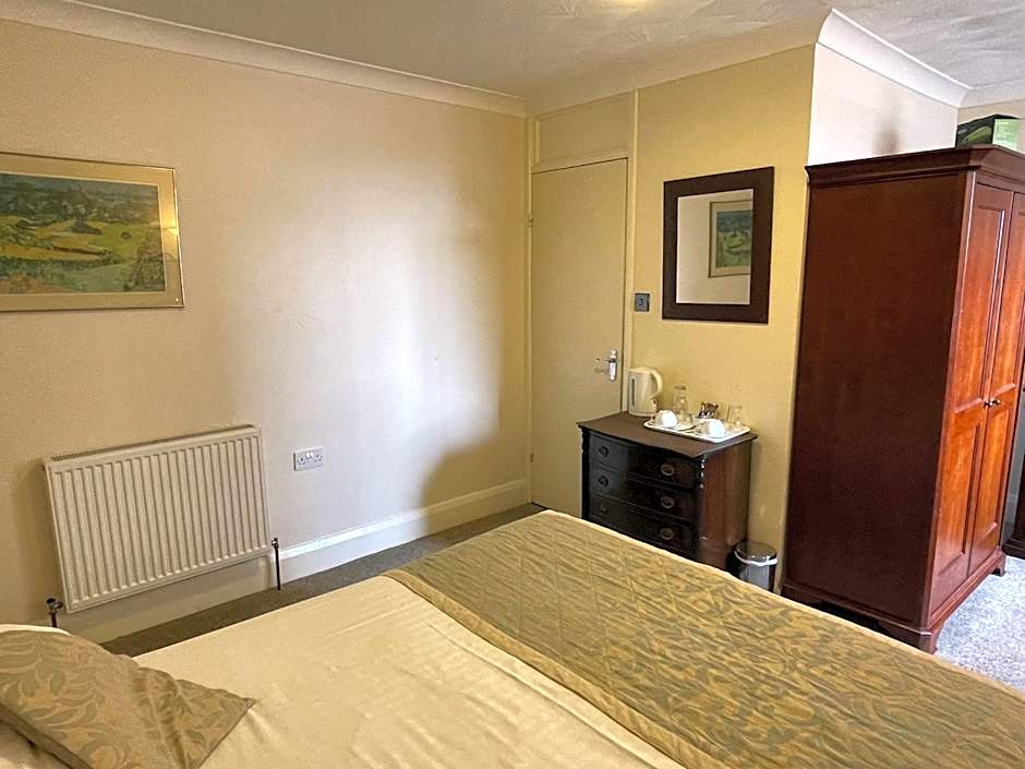 Yellow Mountain Hotel