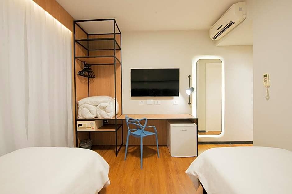 Ibis Curitiba Shopping
