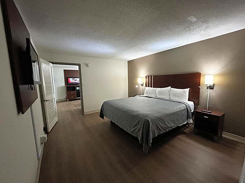 Econo Lodge Inn & Suites Chambersburg Central