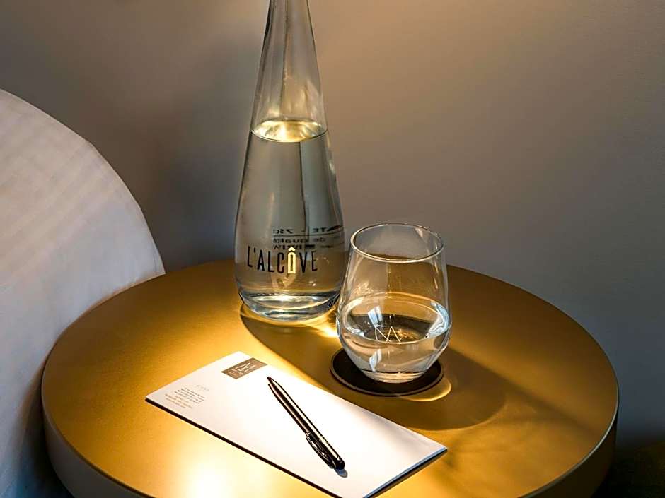 Le Louis Versailles Château Hotel-MGallery