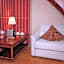 FLEUR DE LIS HOTEL