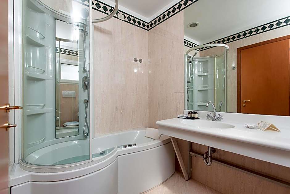 Hotel De Londres