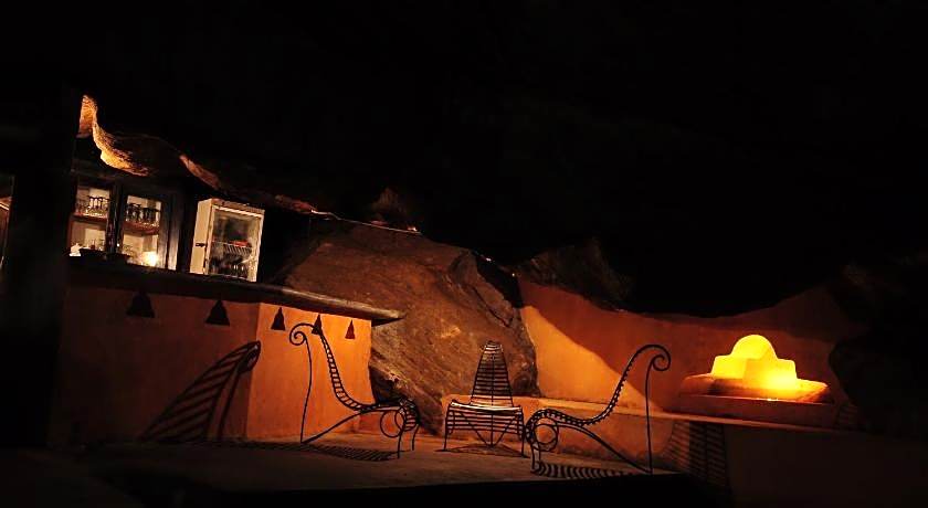 Boulder Garden Hotel