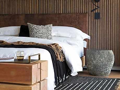 Luxury King Room